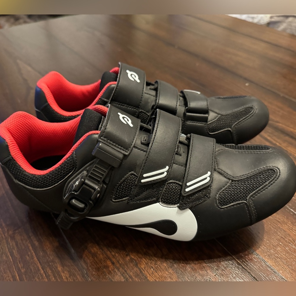 Peloton Bike Shoes NWOT